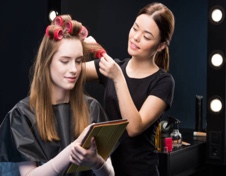 beauty salon vs mobile beautician what s better for you direct